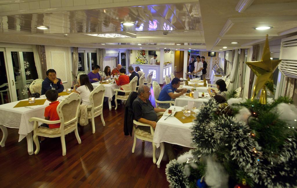 Signature Halong Cruise Ha Long Zewnętrze zdjęcie